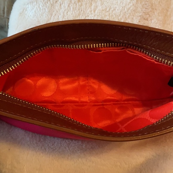 Kate Spade pink wristlet - Picture 5 of 5